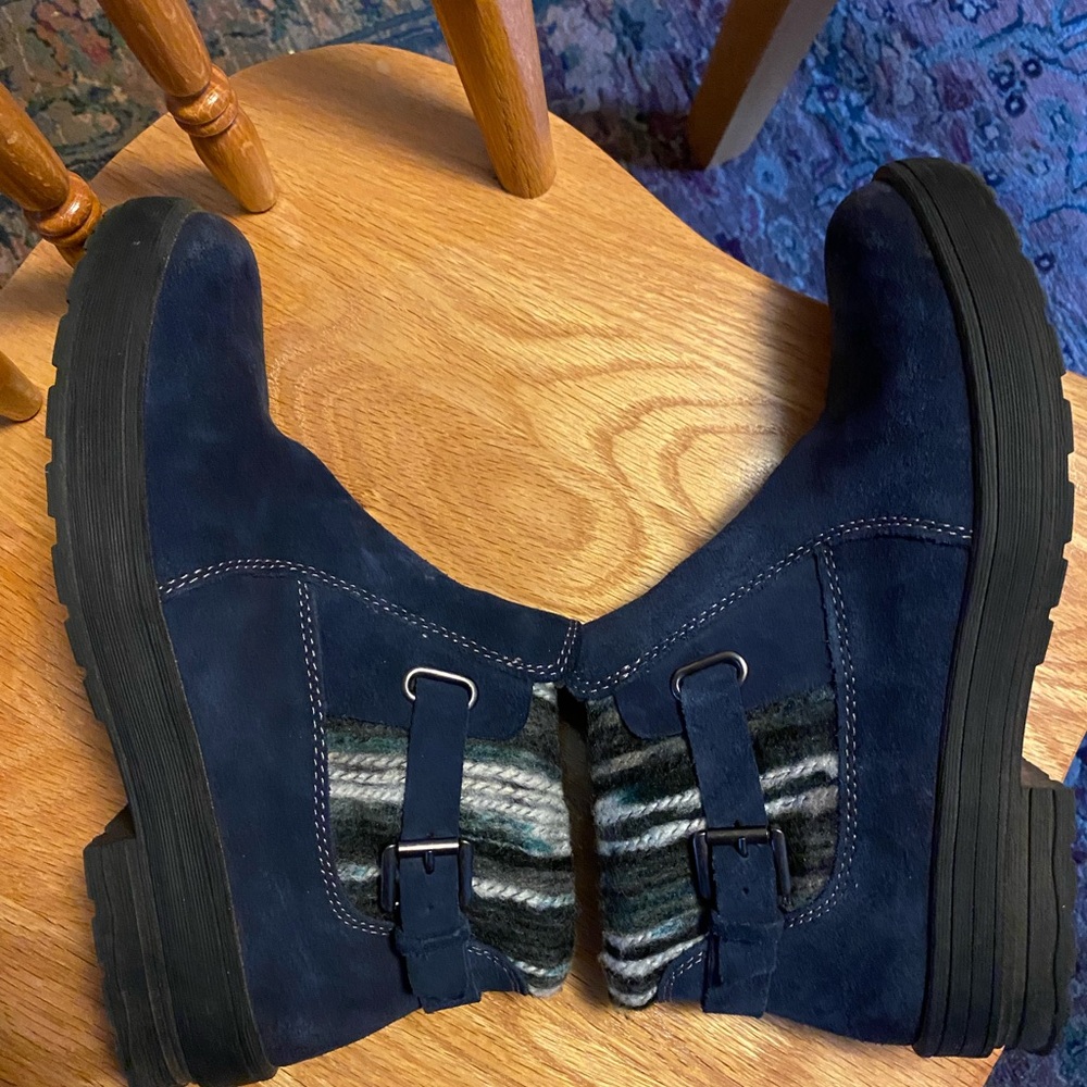 Navy Ankle Boots & Booties